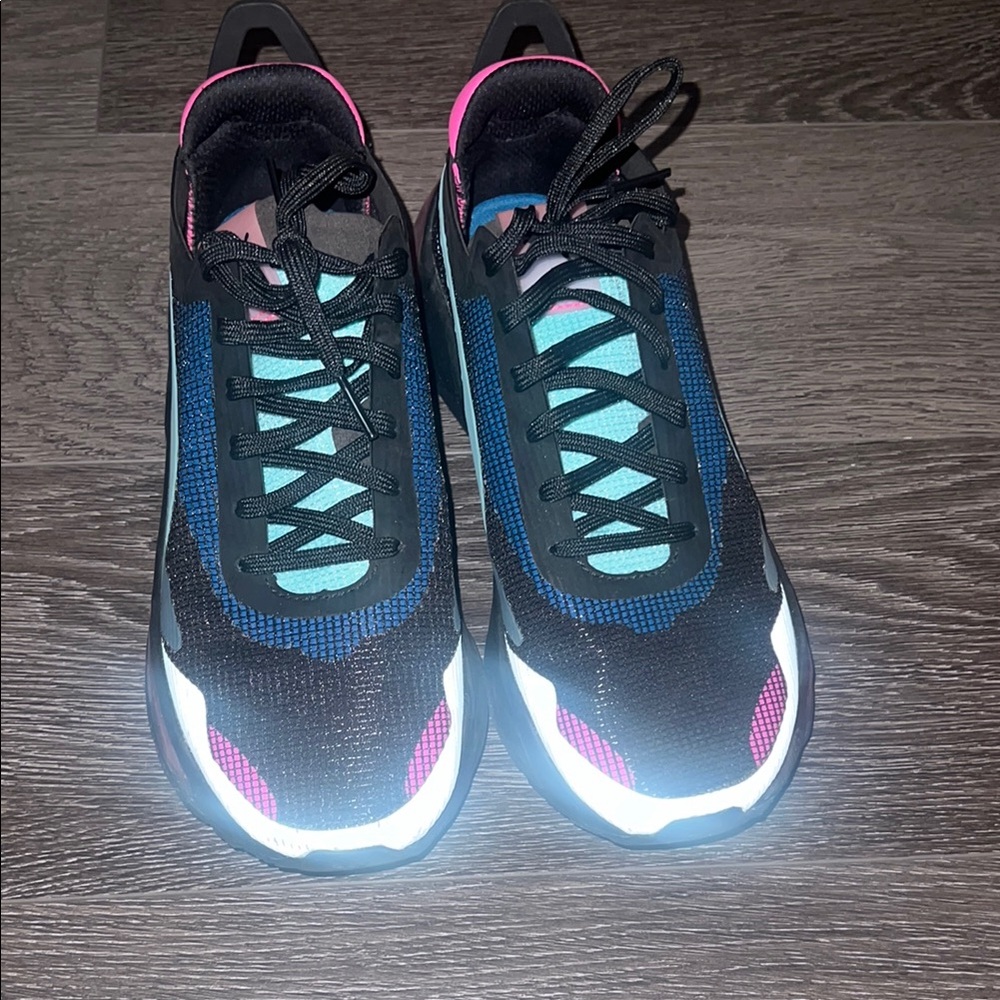 Puma sneakers
